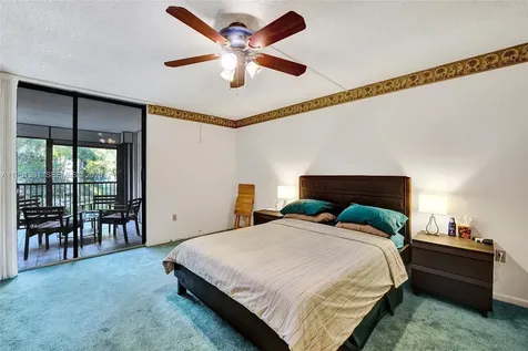 2814 N 46th Avenue Hollywood FL 33021