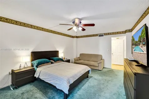 2814 N 46th Avenue Hollywood FL 33021