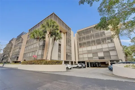 2814 N 46th Avenue Hollywood FL 33021