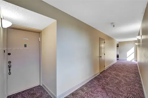 2814 N 46th Avenue Hollywood FL 33021