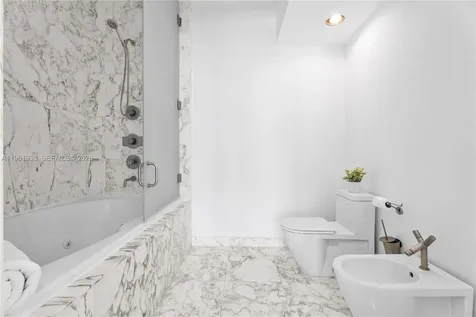450 Alton Road Miami Beach FL 33139