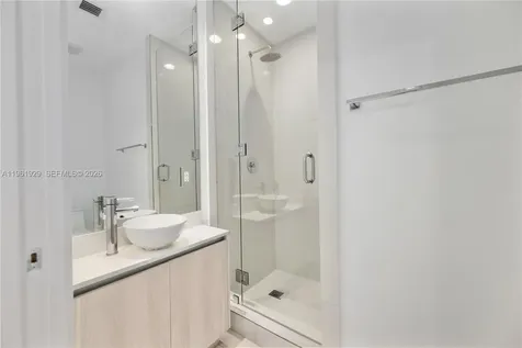 480 NE 31st Street Miami FL 33137