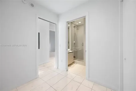480 NE 31st Street Miami FL 33137