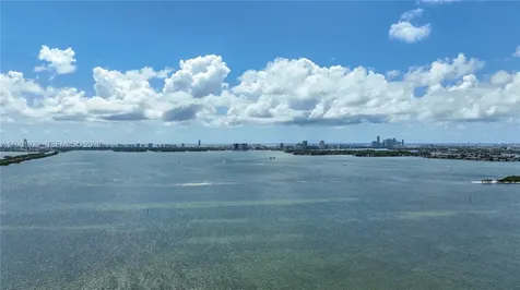 480 NE 31st Street Miami FL 33137
