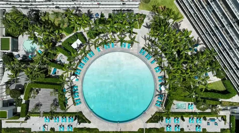 480 NE 31st Street Miami FL 33137