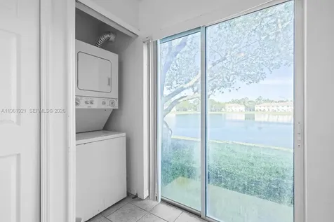 1261 SE 31st Court Homestead FL 33035