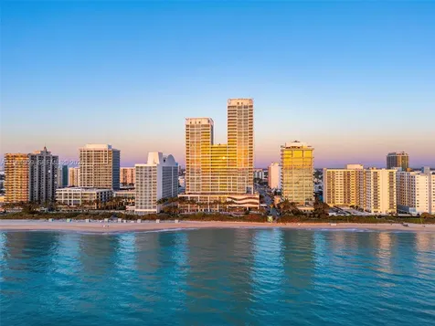 6899 Collins Avenue Miami Beach FL 33141