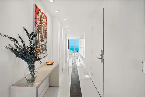 6899 Collins Avenue Miami Beach FL 33141