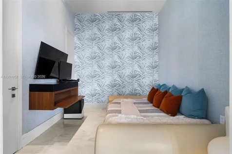 17141 Collins Avenue Sunny Isles Beach FL 33160