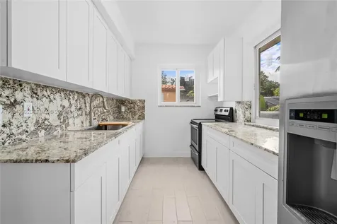 201 S Biscayne River Drive Miami FL 33169