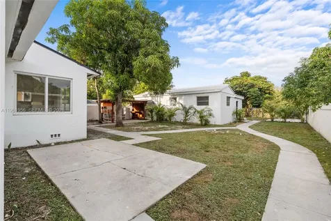 201 S Biscayne River Drive Miami FL 33169