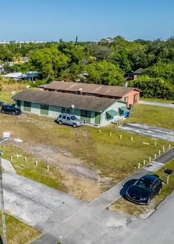 5701 SW 27th Street West Park FL 33023