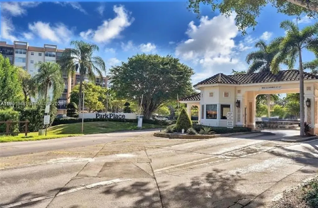 1300 Saint Charles Place Pembroke Pines FL 33026