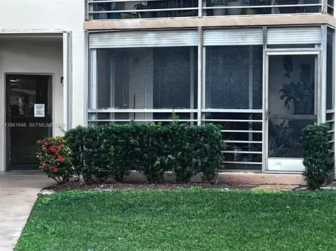 1300 Saint Charles Place Pembroke Pines FL 33026
