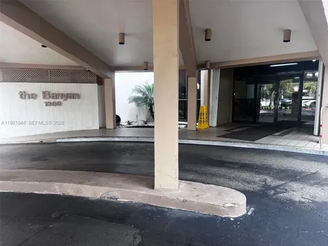 1300 Saint Charles Place Pembroke Pines FL 33026