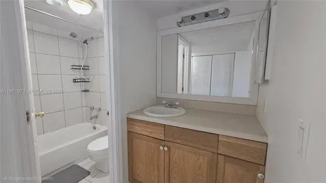 9480 Tangerine Place Davie FL 33324