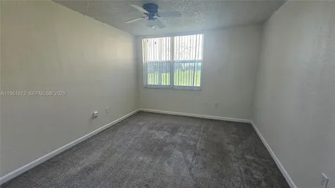 9480 Tangerine Place Davie FL 33324