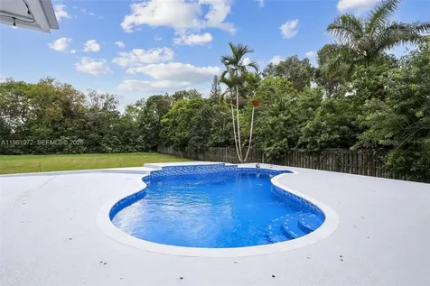 12100 NW 21st Court Plantation FL 33323
