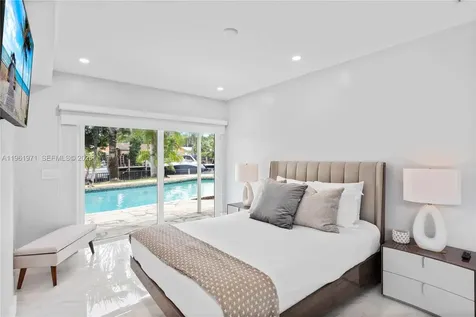1617 SW 17th Avenue Fort Lauderdale FL 33312