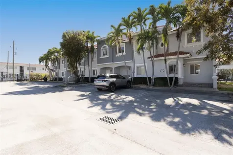 11647 NE 18th Drive North Miami FL 33181