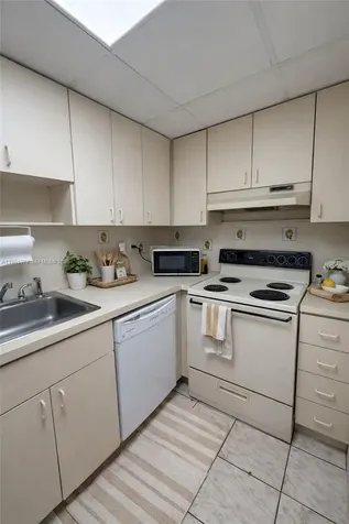 4855 NW 7th Street Miami FL 33126