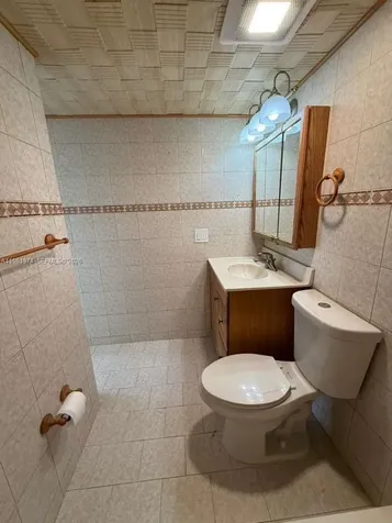 4855 NW 7th Street Miami FL 33126