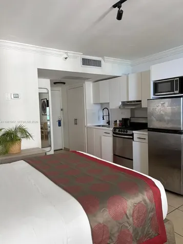 19201 Collins Avenue Sunny Isles Beach FL 33160