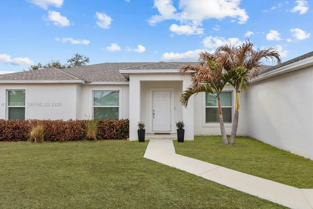 4616 SW Nackman Terrace Port St. Lucie FL 34953