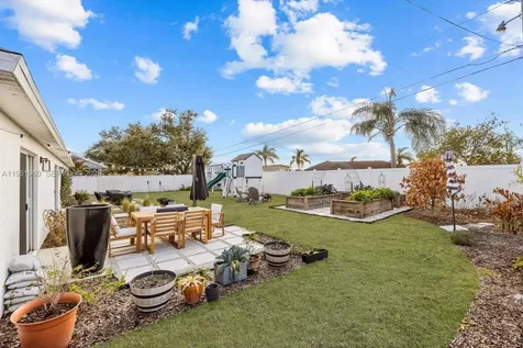 4616 SW Nackman Terrace Port St. Lucie FL 34953