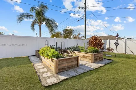 4616 SW Nackman Terrace Port St. Lucie FL 34953
