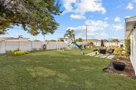 4616 SW Nackman Terrace Port St. Lucie FL 34953