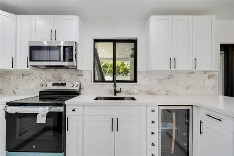 1406 SW 104th Court Miami FL 33174