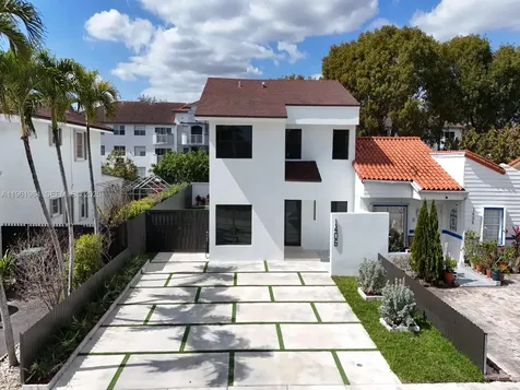 1406 SW 104th Court Miami FL 33174
