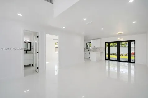 1406 SW 104th Court Miami FL 33174
