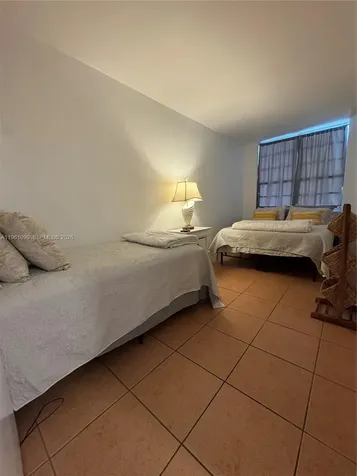 100 Lincoln Road Miami Beach FL 33139