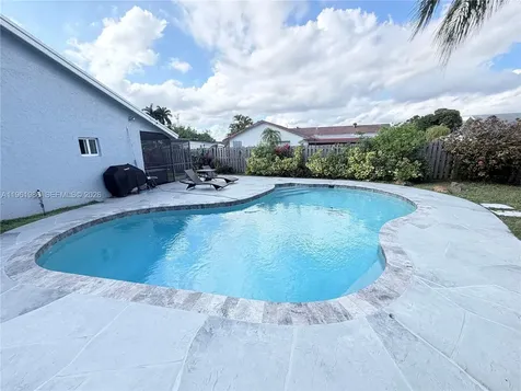 9425 NW 46th Street Sunrise FL 33351