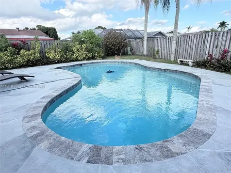 9425 NW 46th Street Sunrise FL 33351
