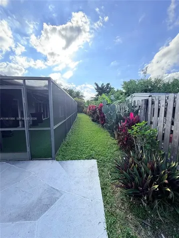 9425 NW 46th Street Sunrise FL 33351