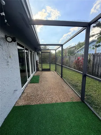 9425 NW 46th Street Sunrise FL 33351