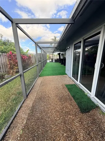 9425 NW 46th Street Sunrise FL 33351