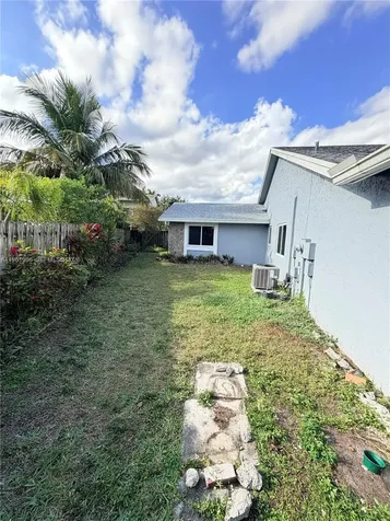 9425 NW 46th Street Sunrise FL 33351