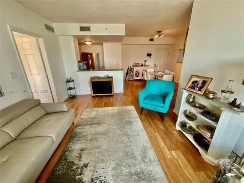 275 NE 18th Street Miami FL 33132