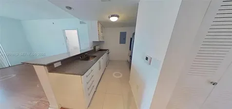 275 NE 18th Street Miami FL 33132