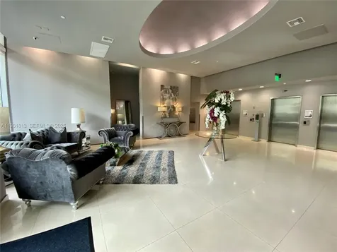 275 NE 18th Street Miami FL 33132