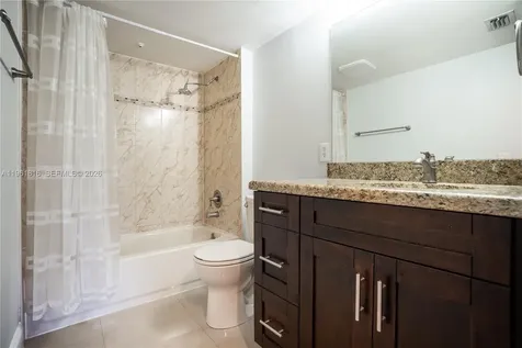 1600 SW 127th Way Pembroke Pines FL 33027