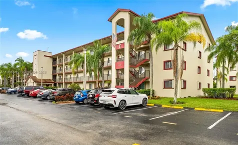 1600 SW 127th Way Pembroke Pines FL 33027