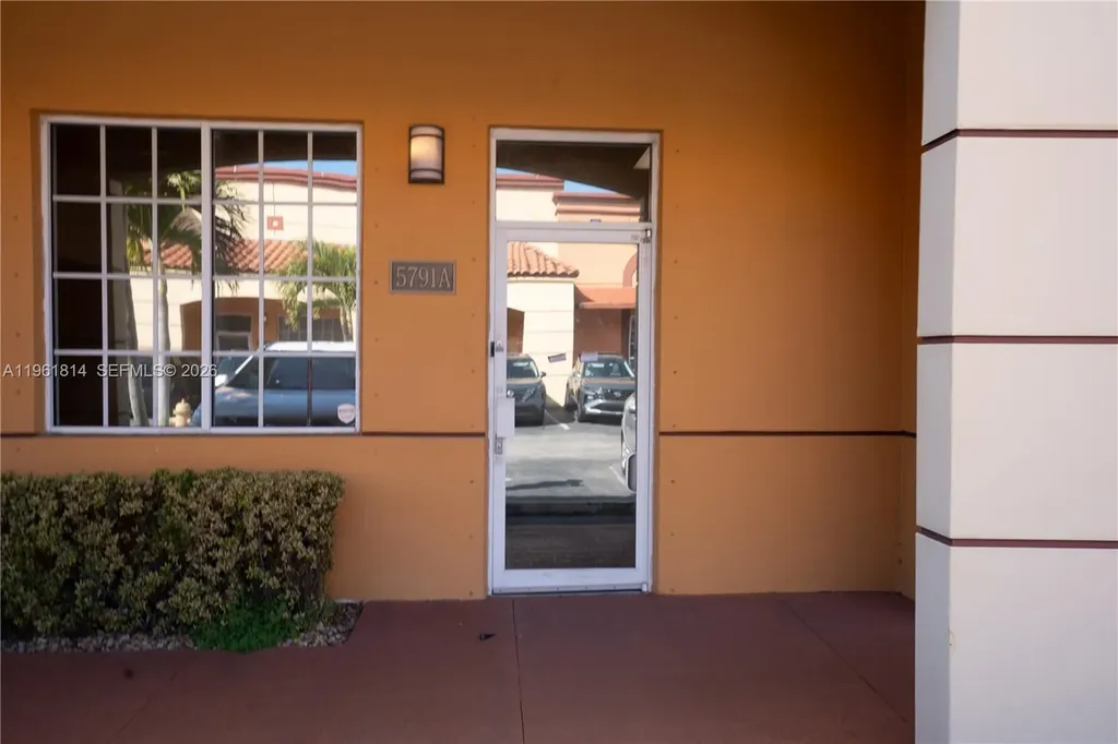 5791 NW 151st Street Miami Lakes FL 33014