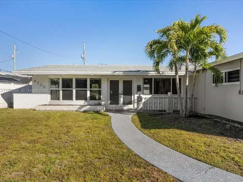 4709 Washington Street Hollywood FL 33021