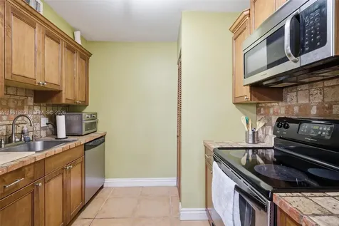 8630 SW 3rd Street Pembroke Pines FL 33025