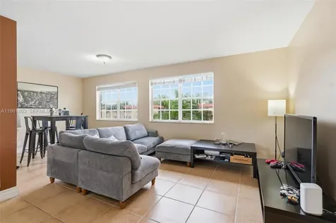 8630 SW 3rd Street Pembroke Pines FL 33025